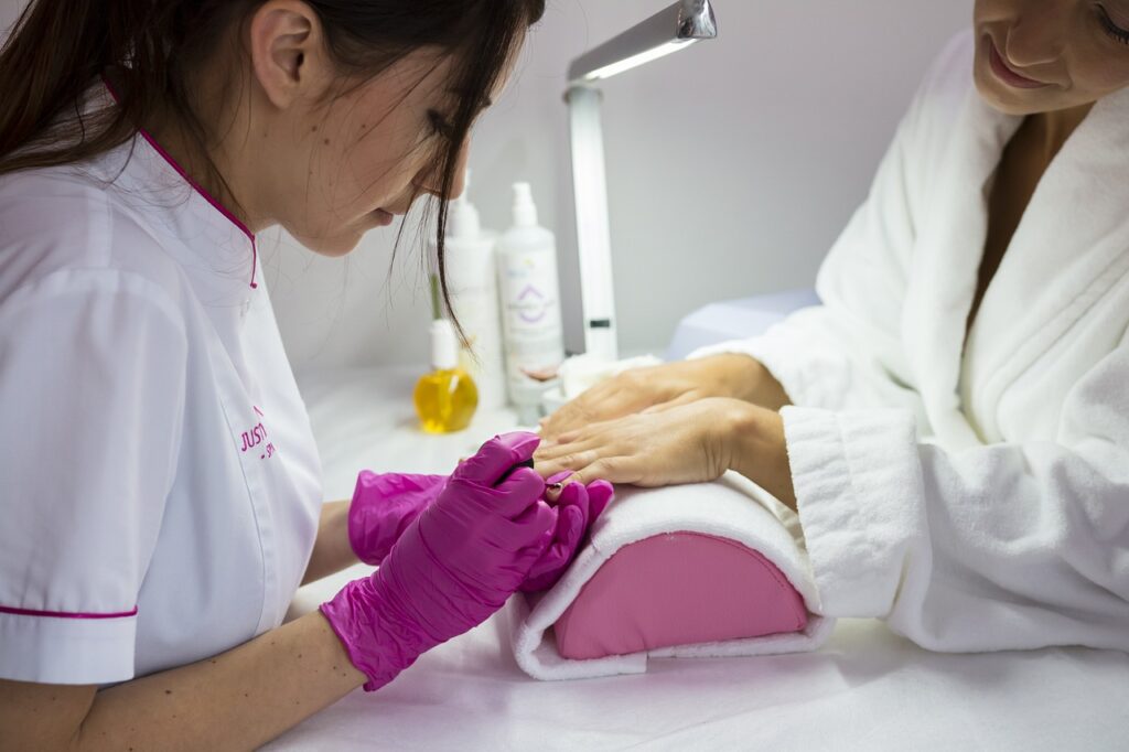 best nail salon